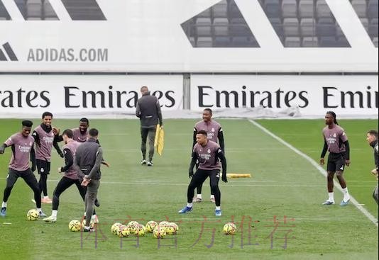 阿斯报：巴尔韦德未参加训练 出战塞维利亚存疑